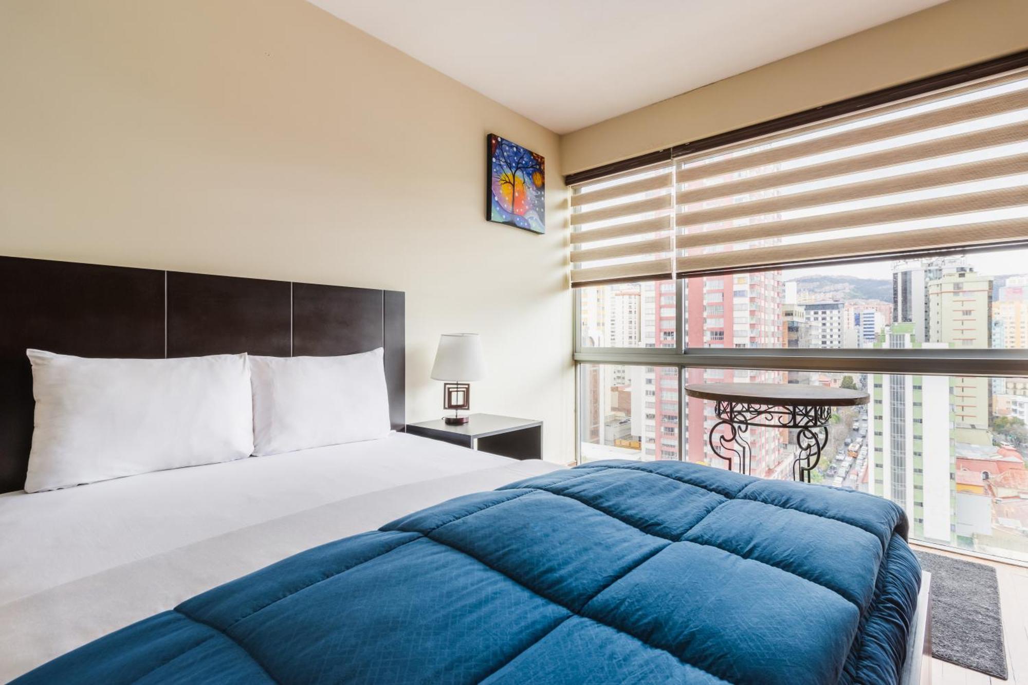 Luxstone Executive & Suites La Paz Exteriör bild